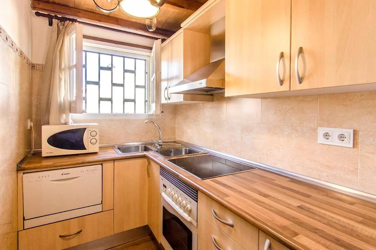 Catalunya Casas Costa Brava Villa With Private Pool & Spacious Garden サンタ・コロマ・デ・ファルネルス スペイン