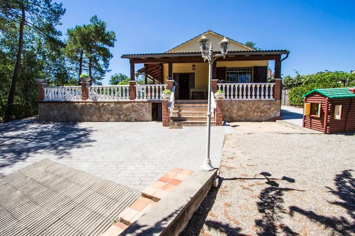Catalunya Casas Costa Brava Villa With Private Pool & Spacious Garden サンタ・コロマ・デ・ファルネルス