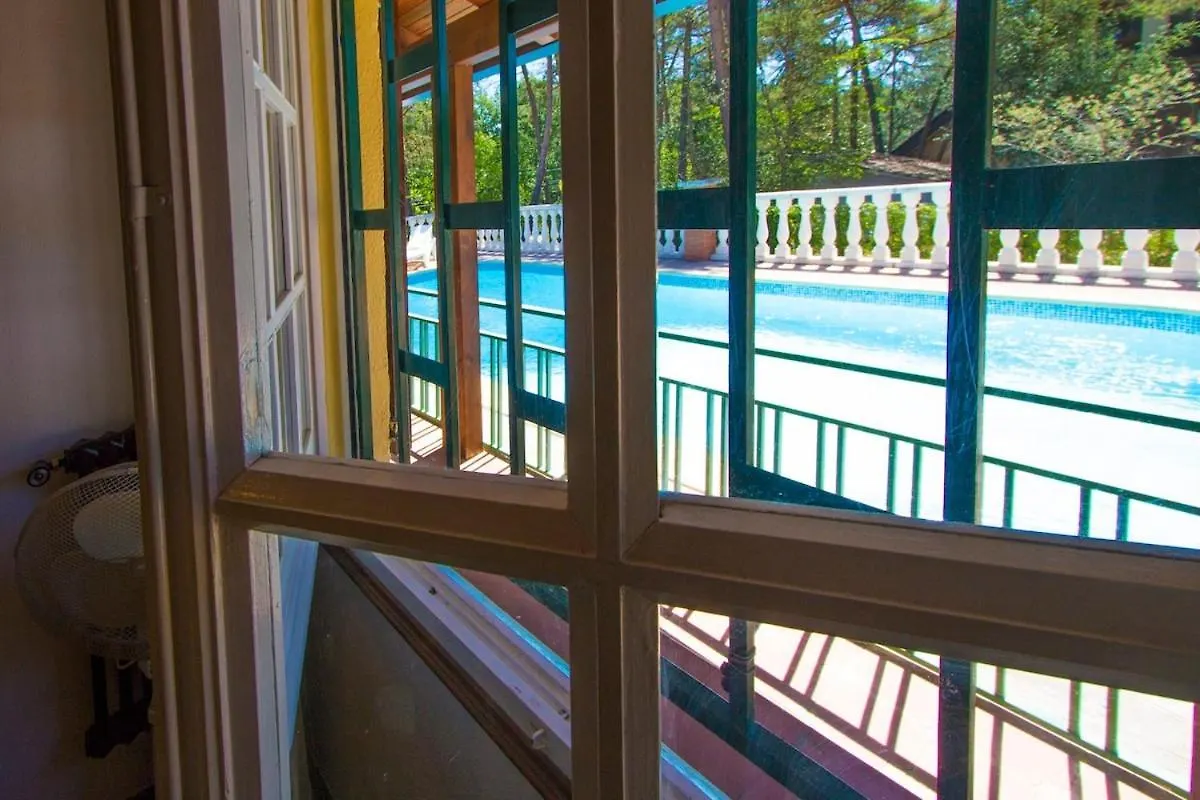 Catalunya Casas Costa Brava Villa With Private Pool & Spacious Garden サンタ・コロマ・デ・ファルネルス